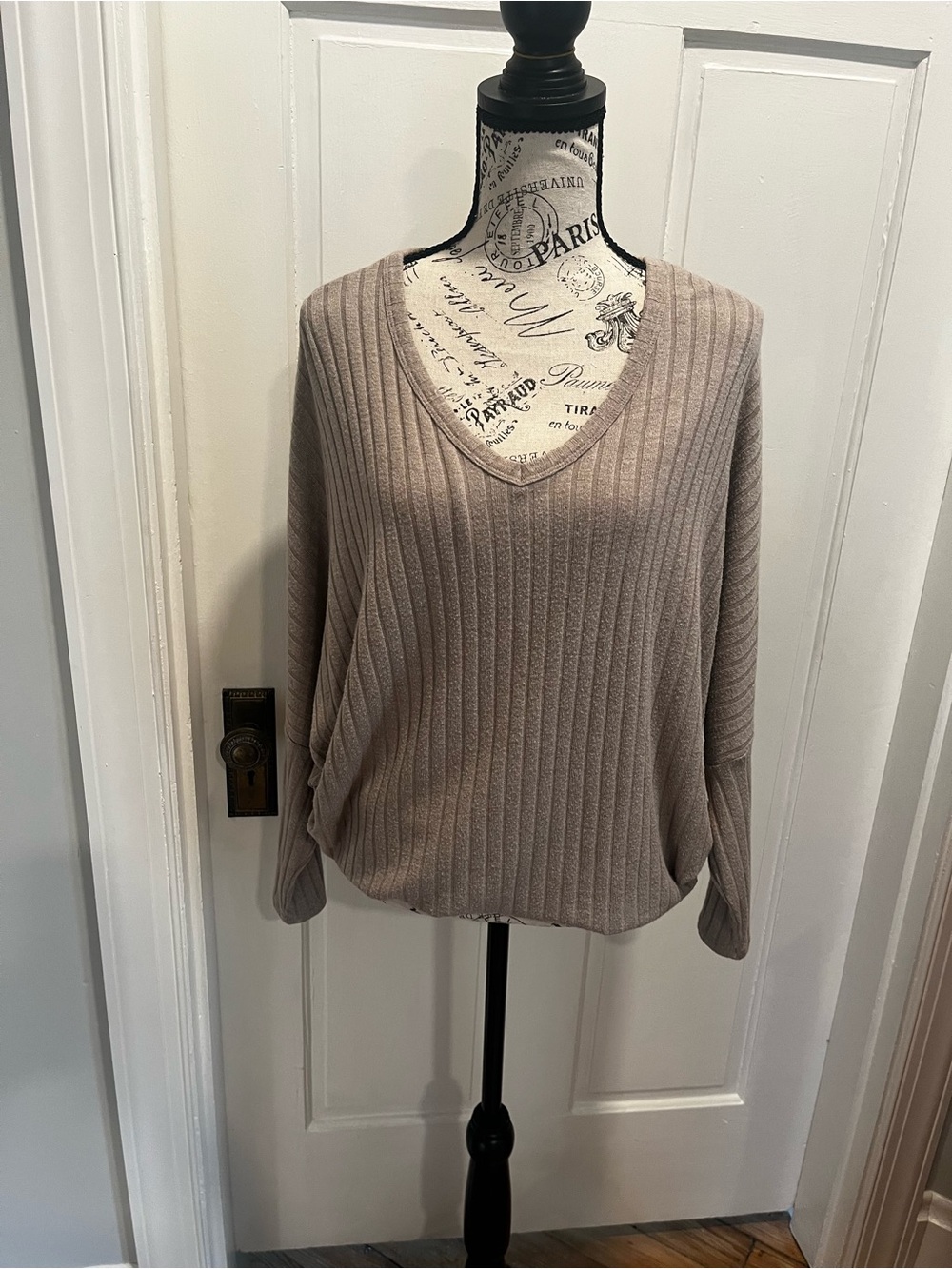 Maurices Taupe Ribbed V-Neck Long Sleeve Sweater